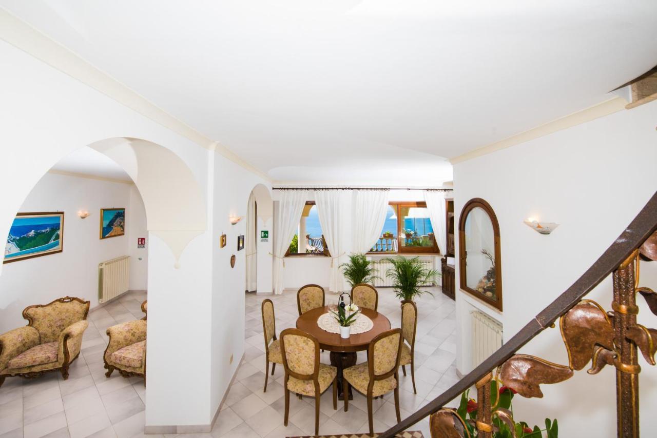Villa Savina - Elegant Family Villa Overlooks Amalfi Coast - Positano Ngoại thất bức ảnh